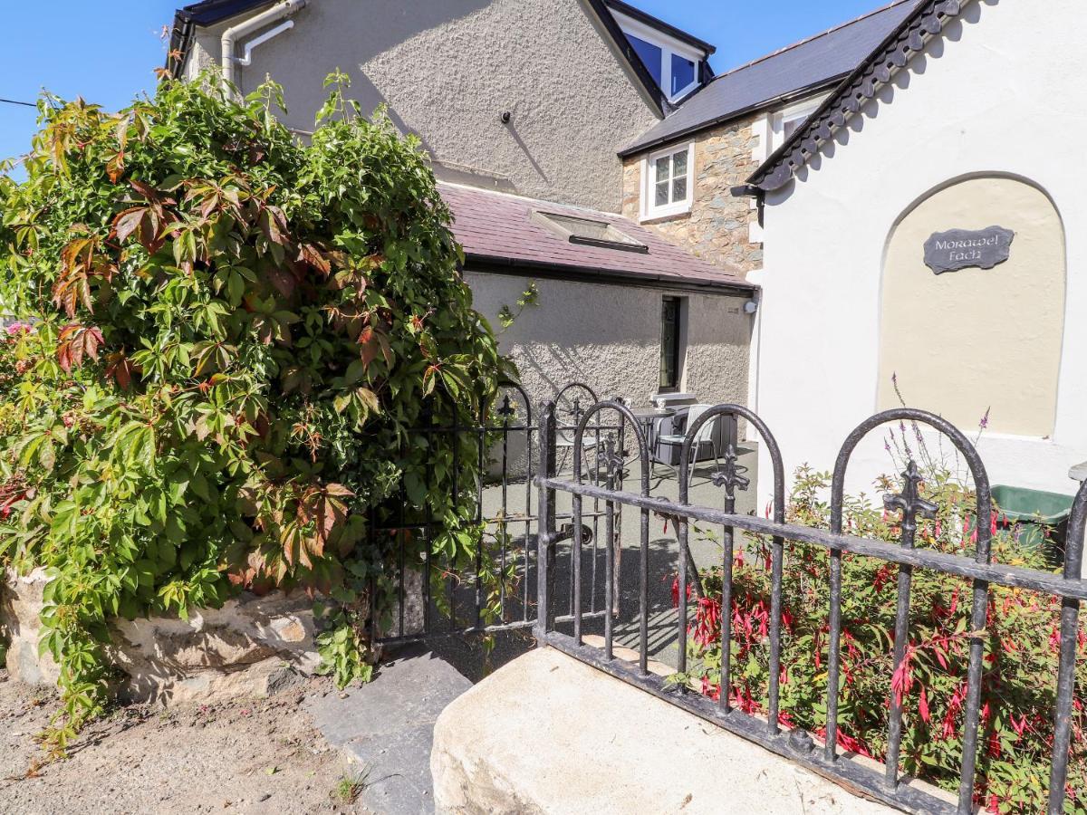 Vila Morawel Fach Newport  Exteriér fotografie